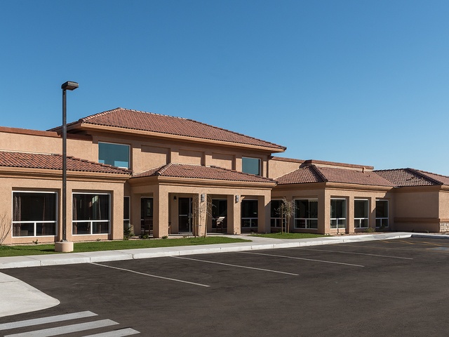 MorningStar Senior Living at Golden Ridge